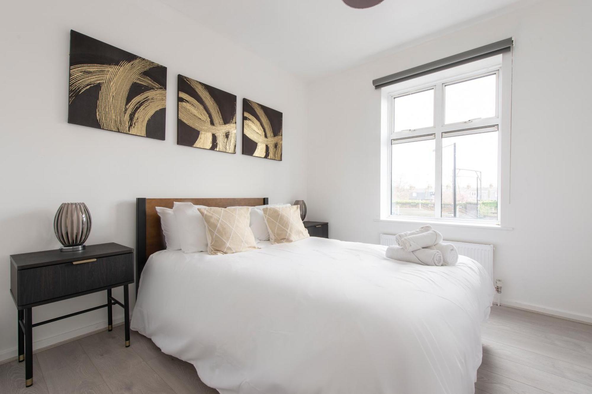 Modern Luxury Apartment By Bow Road Station London Exterior photo
